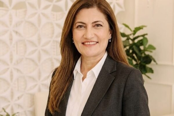 Dr Sarah Naeem