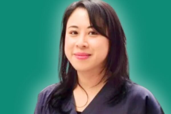 Dr Angela Yulia