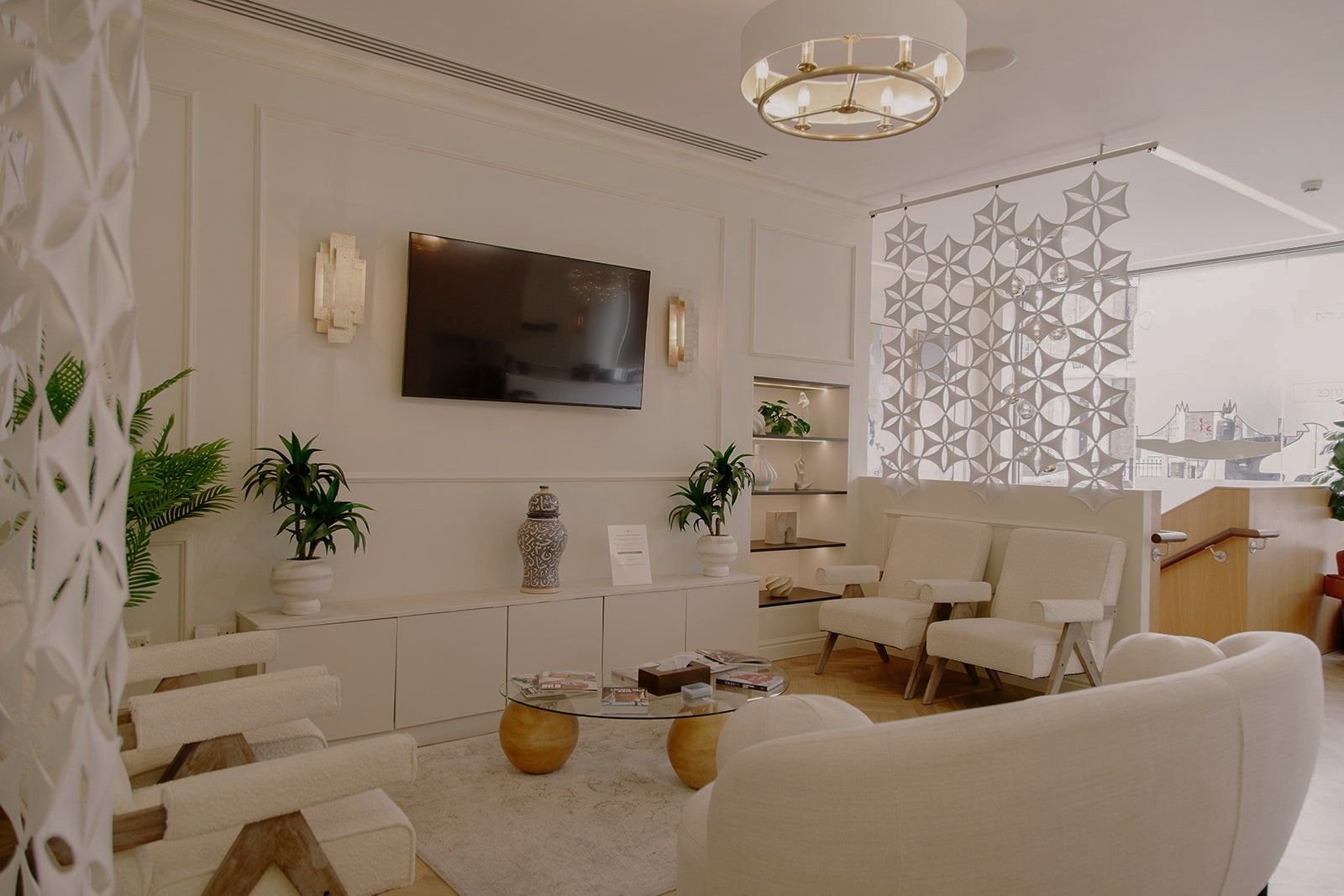 hero-ovara-clinic-image